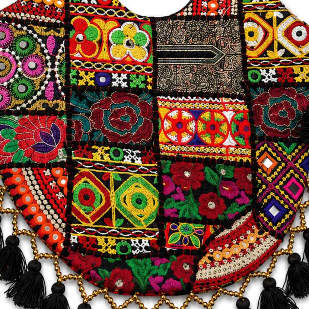 Vintage Noir Tassel Embroidered Tote Bag for Women