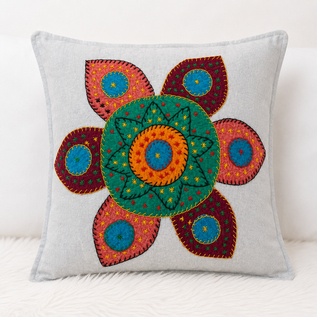 Handmade Decorative Applique Cushion Cover for Home Decor