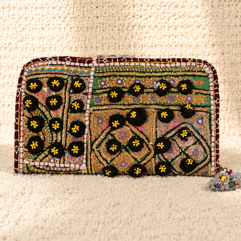 Regal Zari Party Clutch 