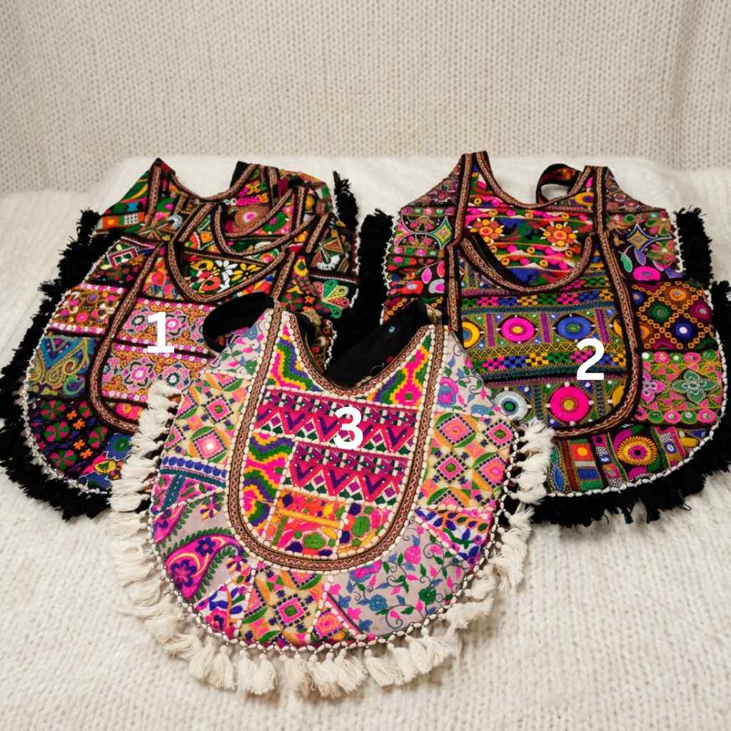 Vintage Noir Tassel Embroidered Tote Bag for Women