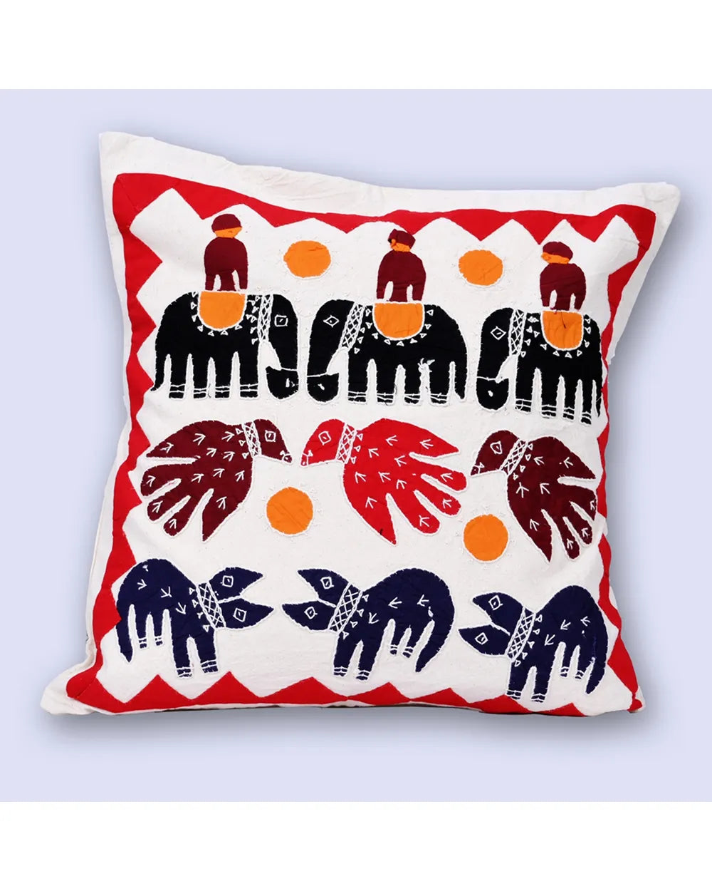 Majestic Caravan – Elephant Parade Accent Cushion