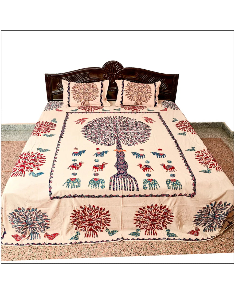 Dreamscape Grove Appliqué Heritage Bedspread Set