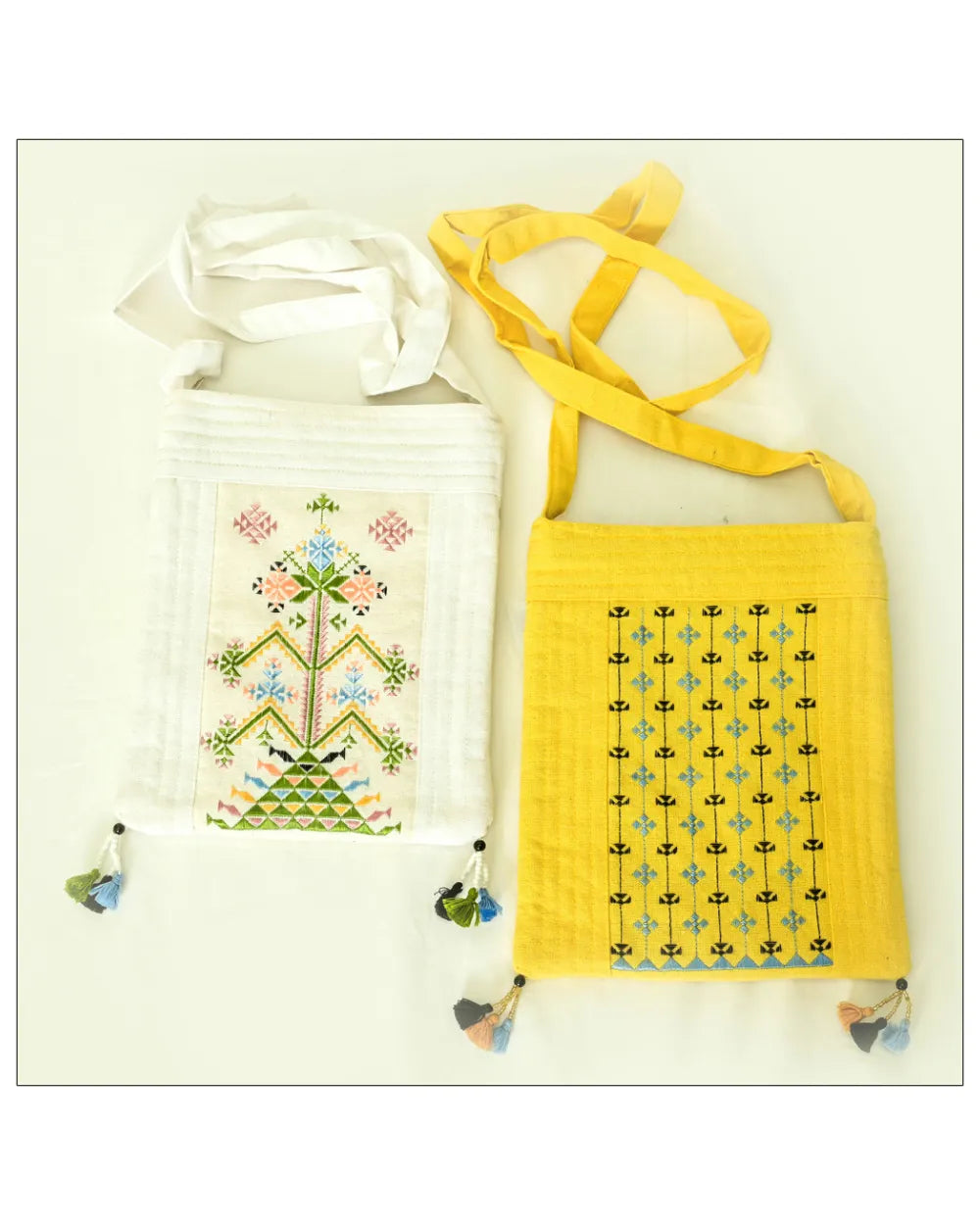 Folk Embroider Pouch
