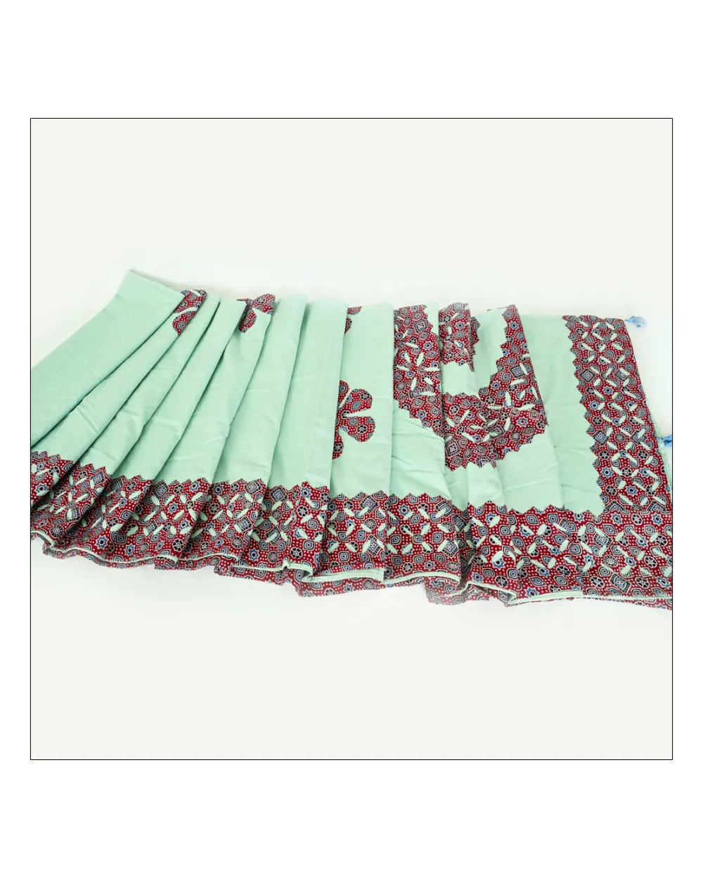 Mint Majesty – Regal Appliqué Heritage Saree
